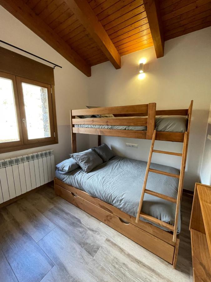 Casa De Les Escoles, Espinalbet - Alberga Castellar del Riu Экстерьер фото