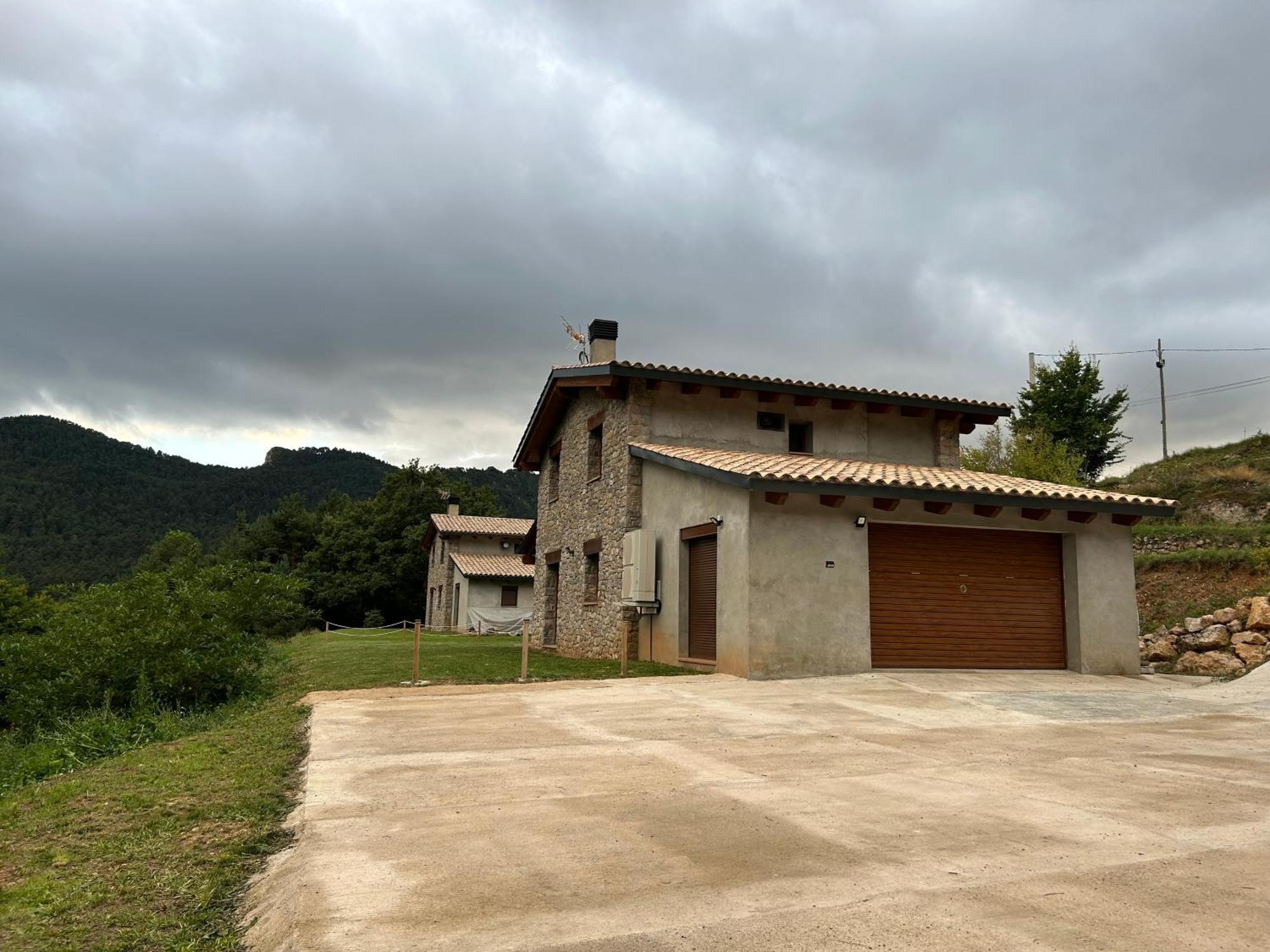 Casa De Les Escoles, Espinalbet - Alberga Castellar del Riu Экстерьер фото